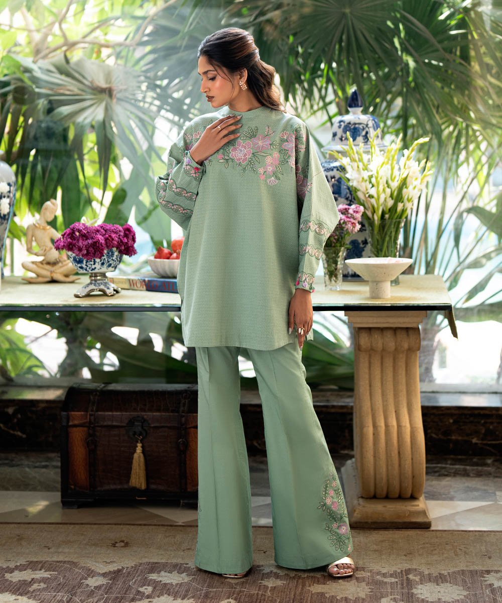 Women’s 2 Piece embroidered dobby suit in hedge green